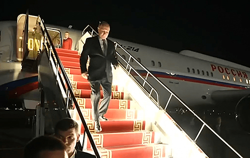 Угорщина обіцяє "з повагою прийняти Путіна" попри ордер на його арешт від МКС